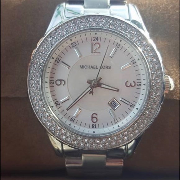 MICHAEL Michael Kors Accessories - Michael Kors *Madison* Crystallized MK5401 Watch